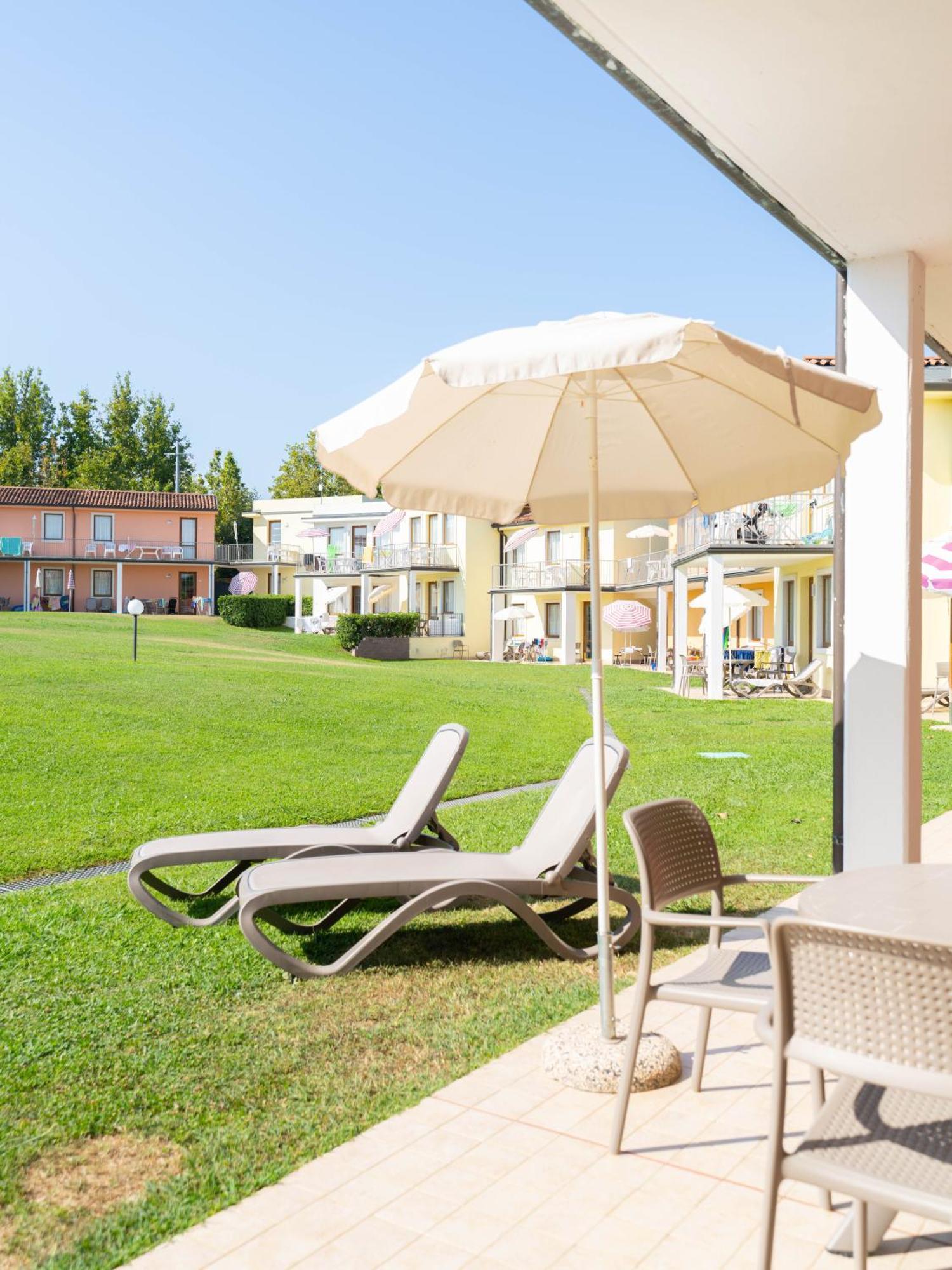 Gasparina Village Castelnuovo del Garda Exterior photo